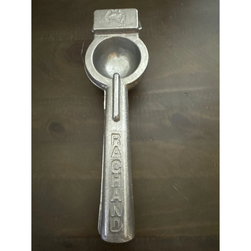 Rachand Cast Aluminum Manual Citrus Lime Squeezer Juicer Hecho en Mexico Silver